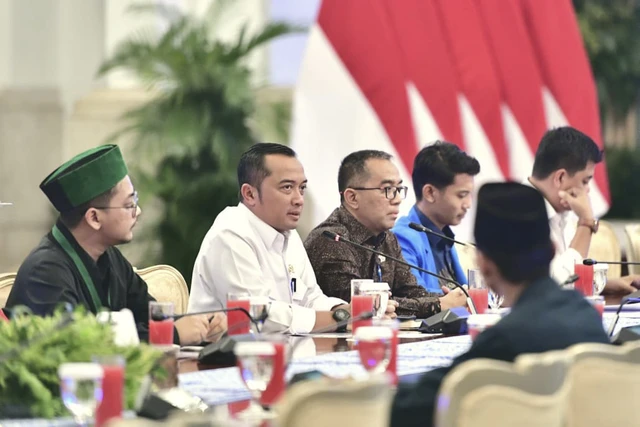 Mensesneg Terima Mahasiswa di Istana Negara, Sampaikan Izin Presiden untuk Gunakan Ruangan