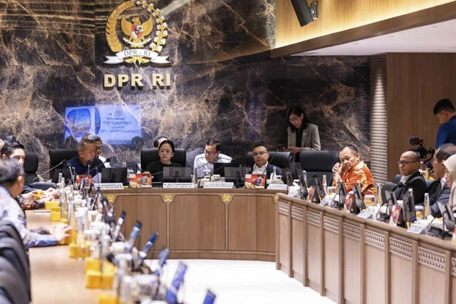 Puan Gelar Rapat dengan Fraksi DPR: Setuju Hentikan Tunjangan Perumahan dan Moratorium Kunker Luar Negeri