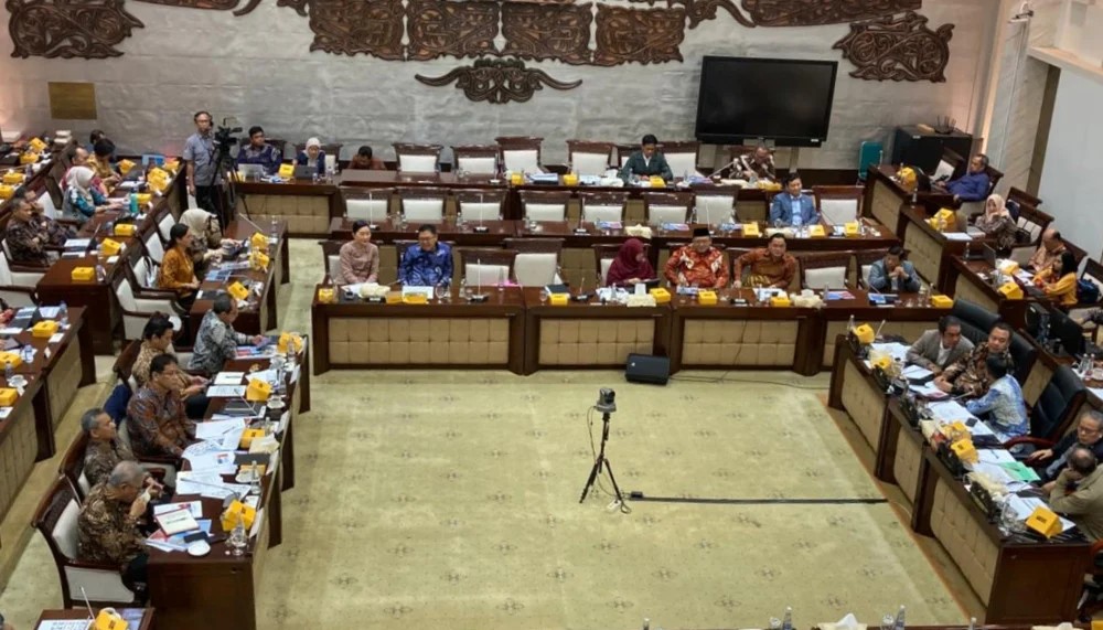 PDIP Cecar Menkeu Baru soal Utang, Gerindra Sentil Mimpi APBN Nol Defisit